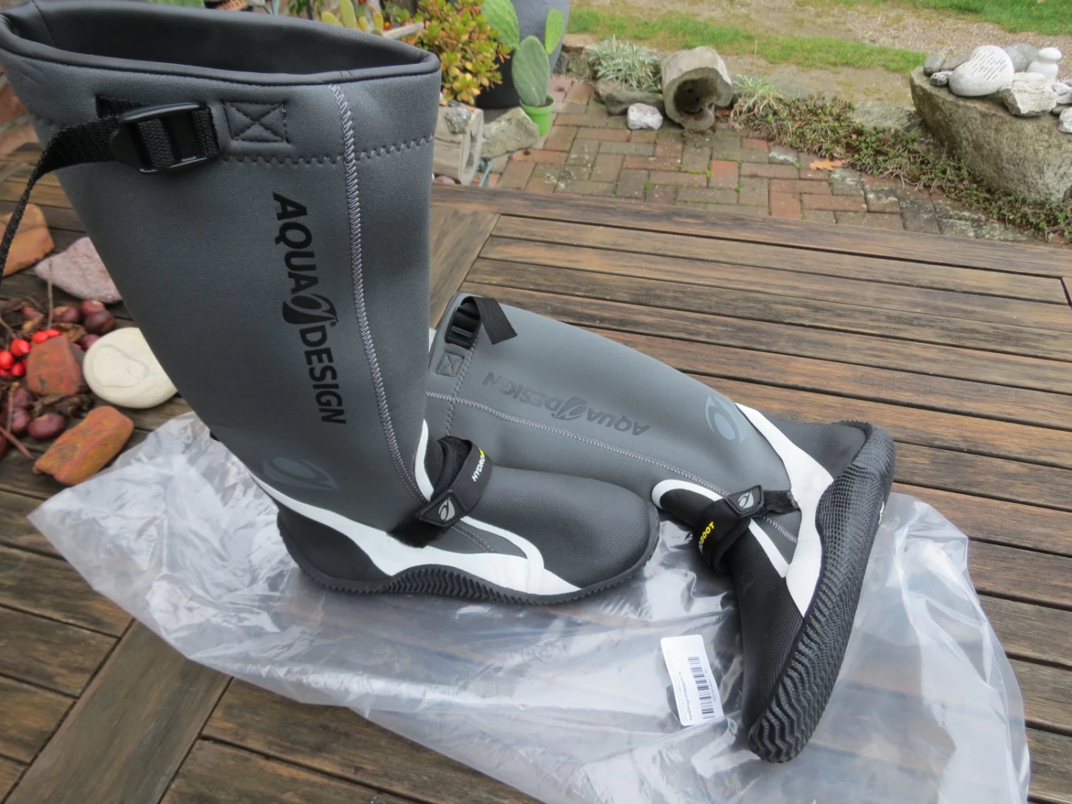 Hydro Boots Neopren Stiefel Schuhe - Aqua Design - Image 2