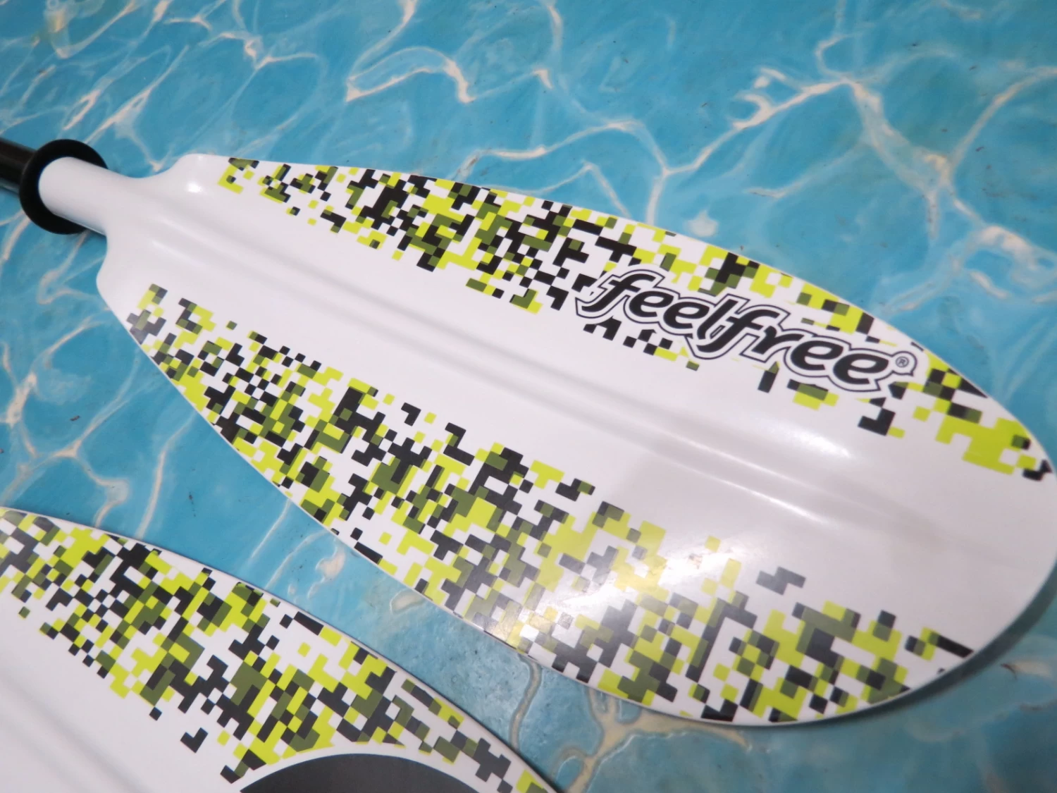 Doppelpaddel Glasschaft Lime Camo - Feelfree - Image 3