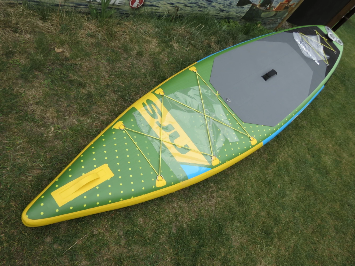 Abverkauf! Escape 11’6’’x 32’’ Inflatable SUP Touring/Allround Board - NRS - Image 13