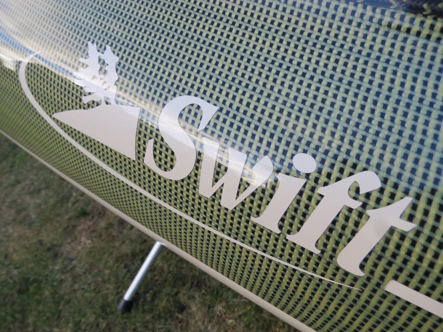 Pack 12.6 Kevlar Gold Fusion Carbon/Kevlar Süllrand Canoe - Swift Canada - Image 7