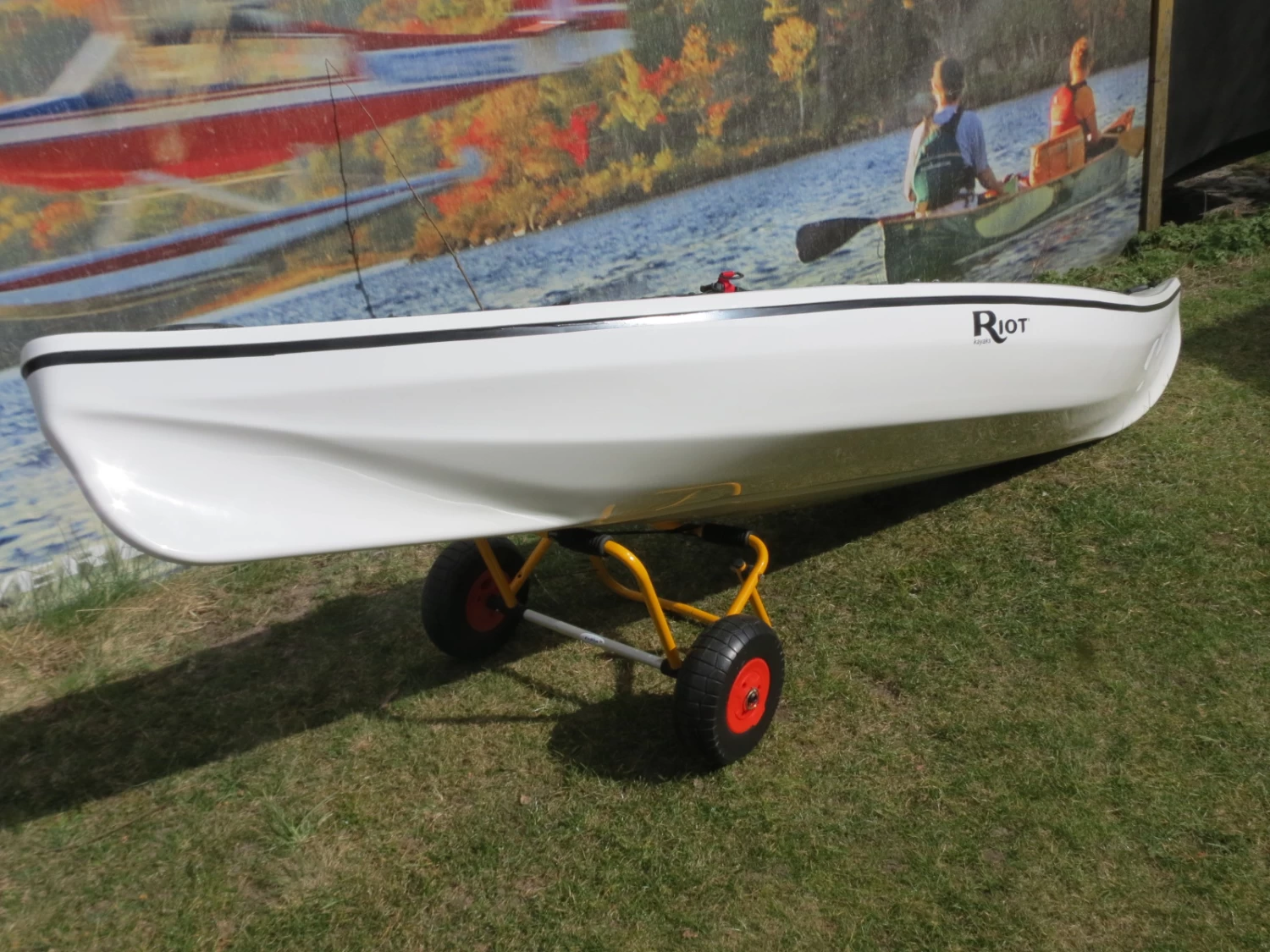 Intrigue TX 10.2 Crosslight ABS - Riot Kayaks - Image 3