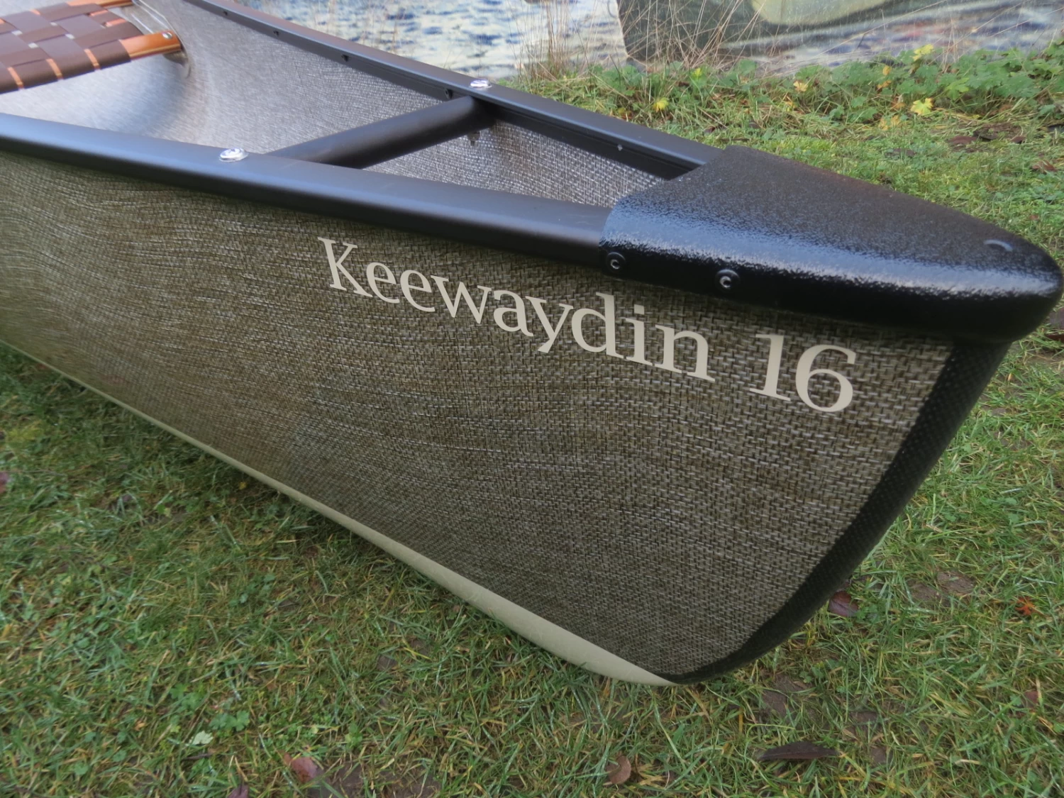 Keewaydin 16 Expedition 23,5 Kg, Kevlar/Basalt-Innegra - Swift Canada - Image 8