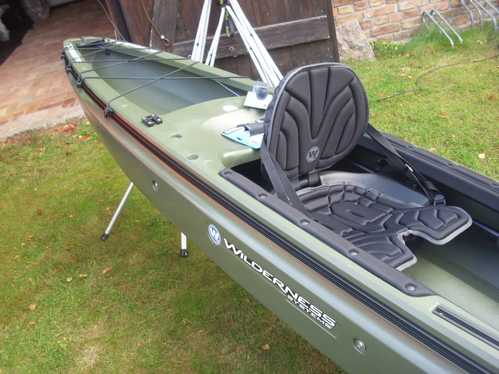 Commander 140 Angler Olive - Wilderness Systems - Image 4